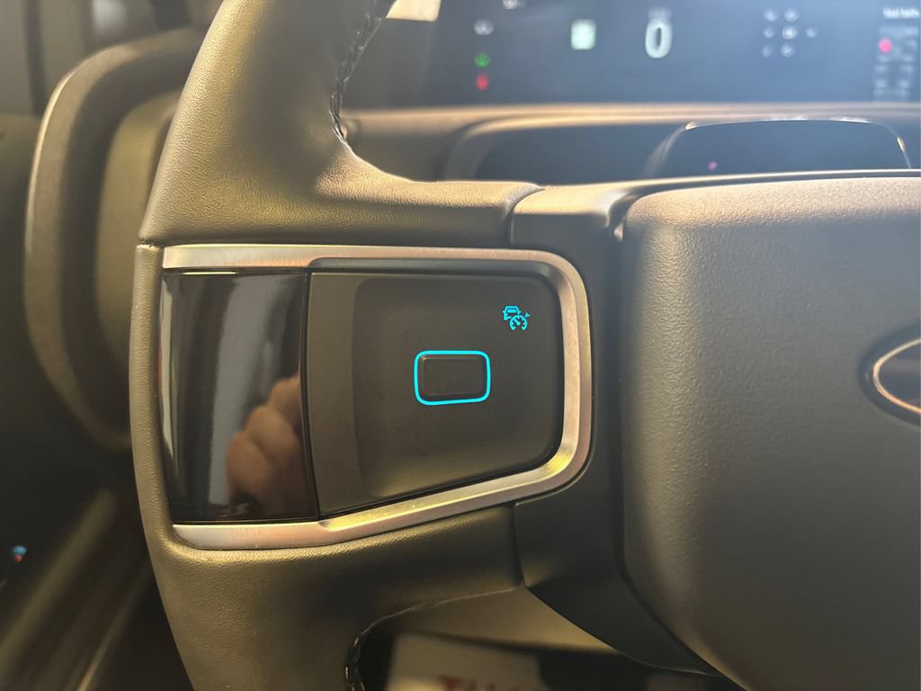 Certified 2025 Ford Expedition Max Active AWD/4WD image 35
