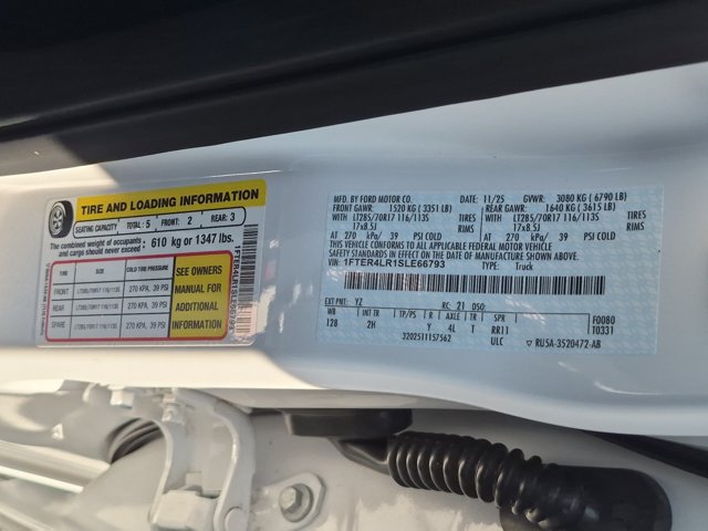 Certified 2025 Ford Ranger Raptor AWD/4WD image 38