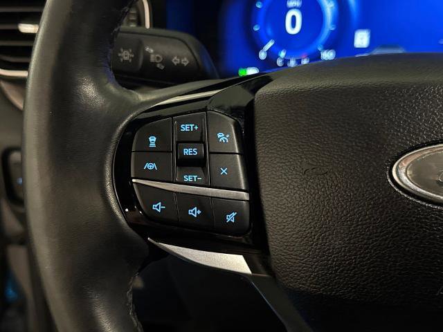 Certified 2022 Ford Explorer Platinum w/ Equipment Group 601A image 19