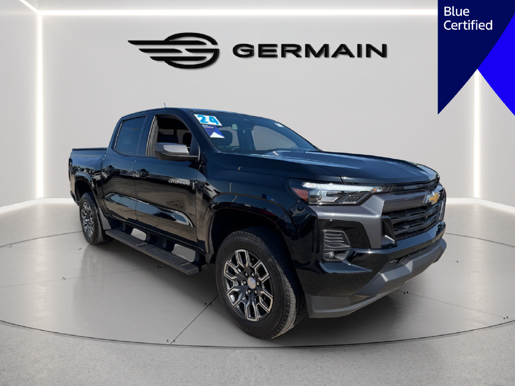 Used 2024 Chevrolet Colorado LT w/ LT Convenience Package III RWD image 2
