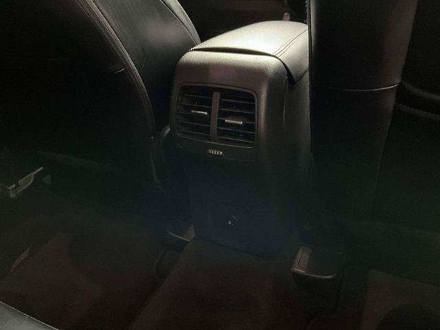 Certified 2024 Ford Escape Platinum AWD/4WD image 24