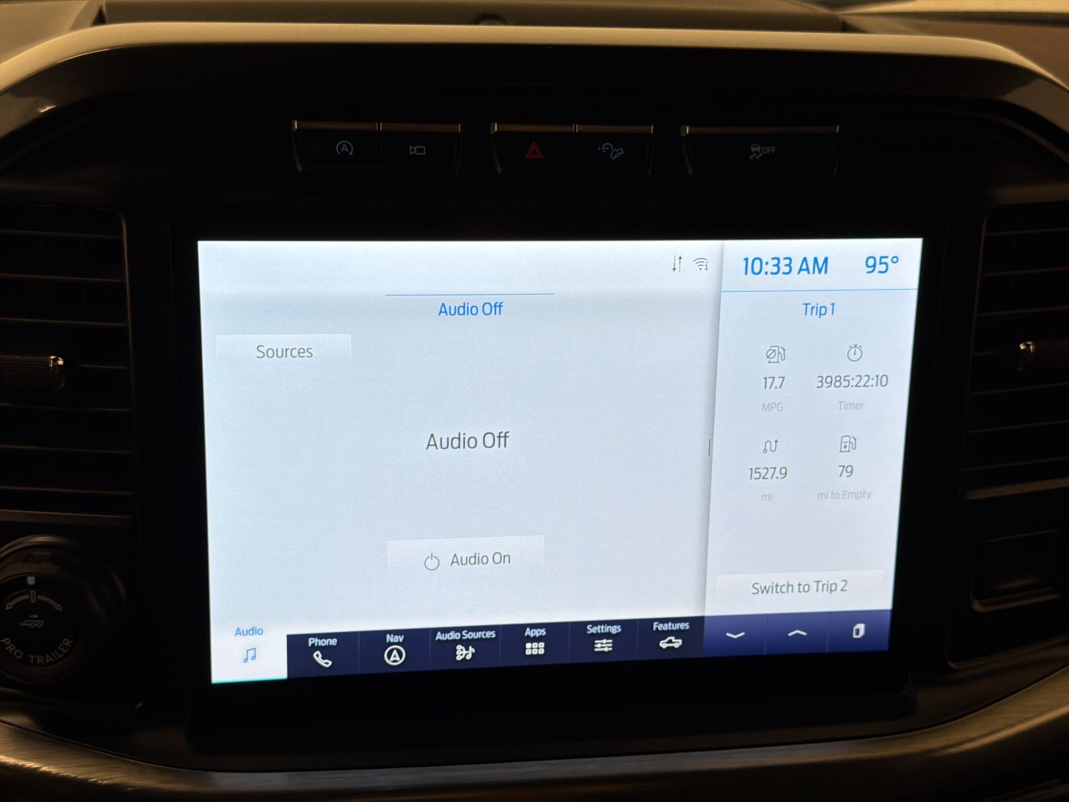 Certified 2021 Ford F150 Lariat w/ Equipment Group 502A High image 22