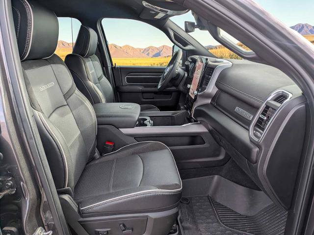 Used 2026 RAM 3500 Laramie AWD/4WD image 17