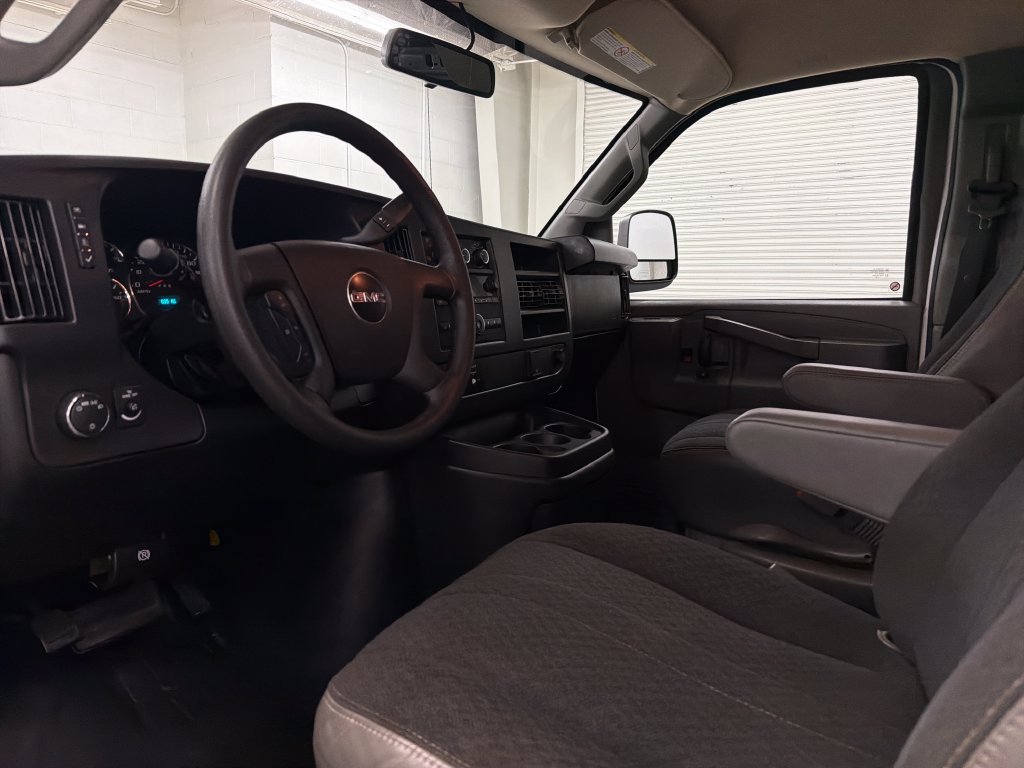 Used 2025 GMC Savana 2500 w/ Driver Convenience Package RWD image 6