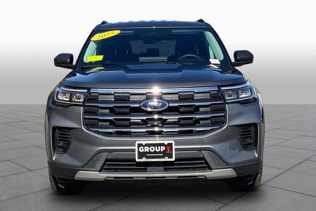 Certified 2025 Ford Explorer Active AWD/4WD image 4