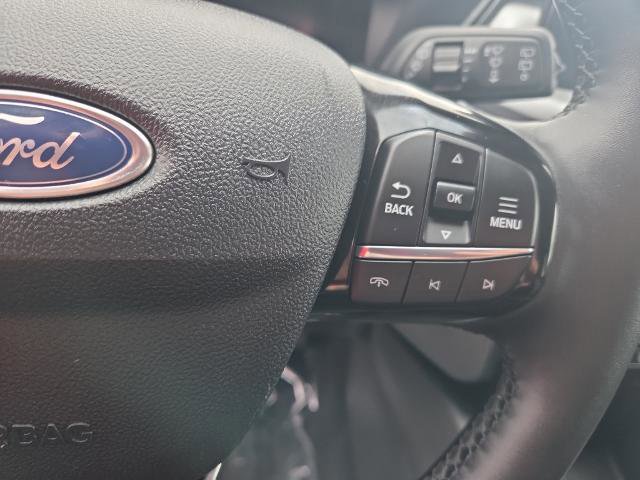 Certified 2025 Ford Escape Platinum AWD/4WD image 25
