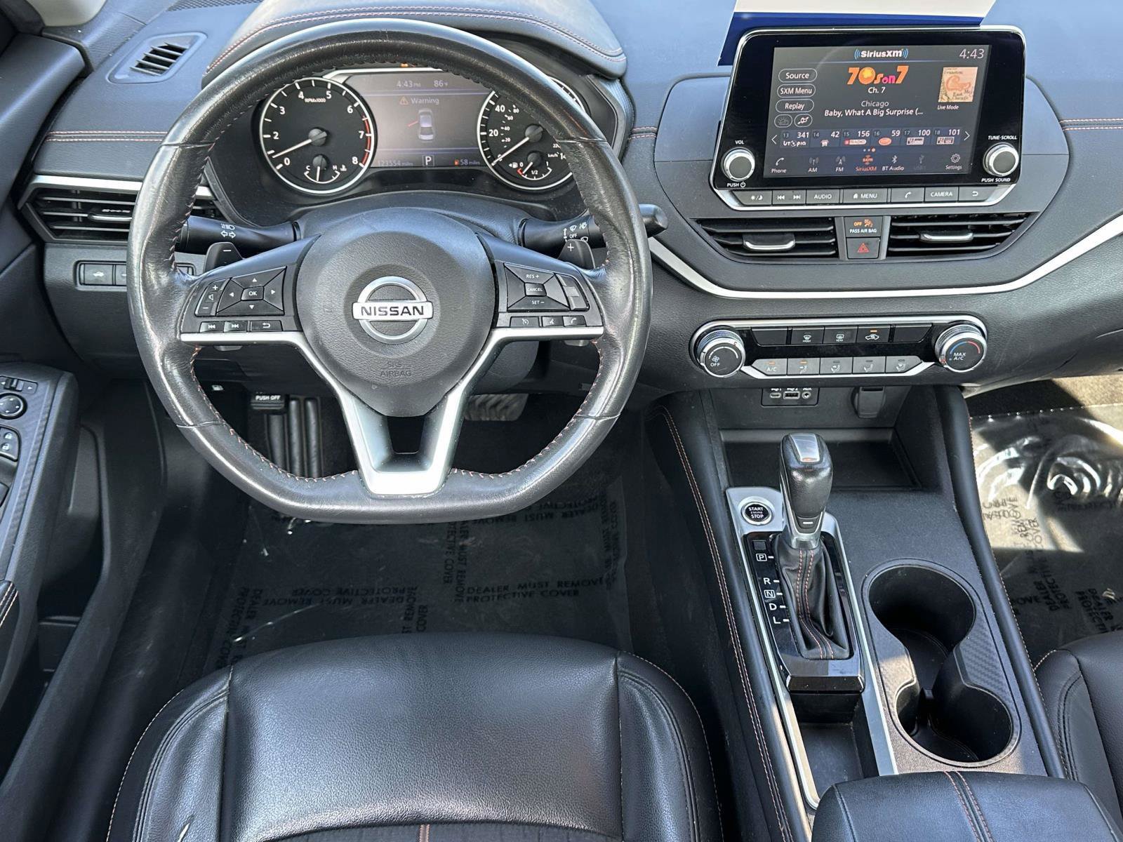 Used 2022 Nissan Altima 2.5 SR FWD image 14