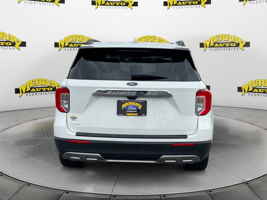 Certified 2023 Ford Explorer XLT w/ Equipment Group 202A RWD image 4