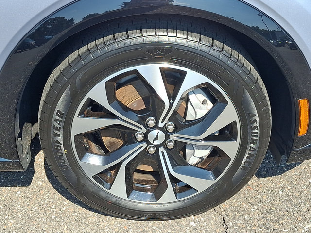 Certified 2022 Ford Mustang Mach-E Premium AWD/4WD image 8