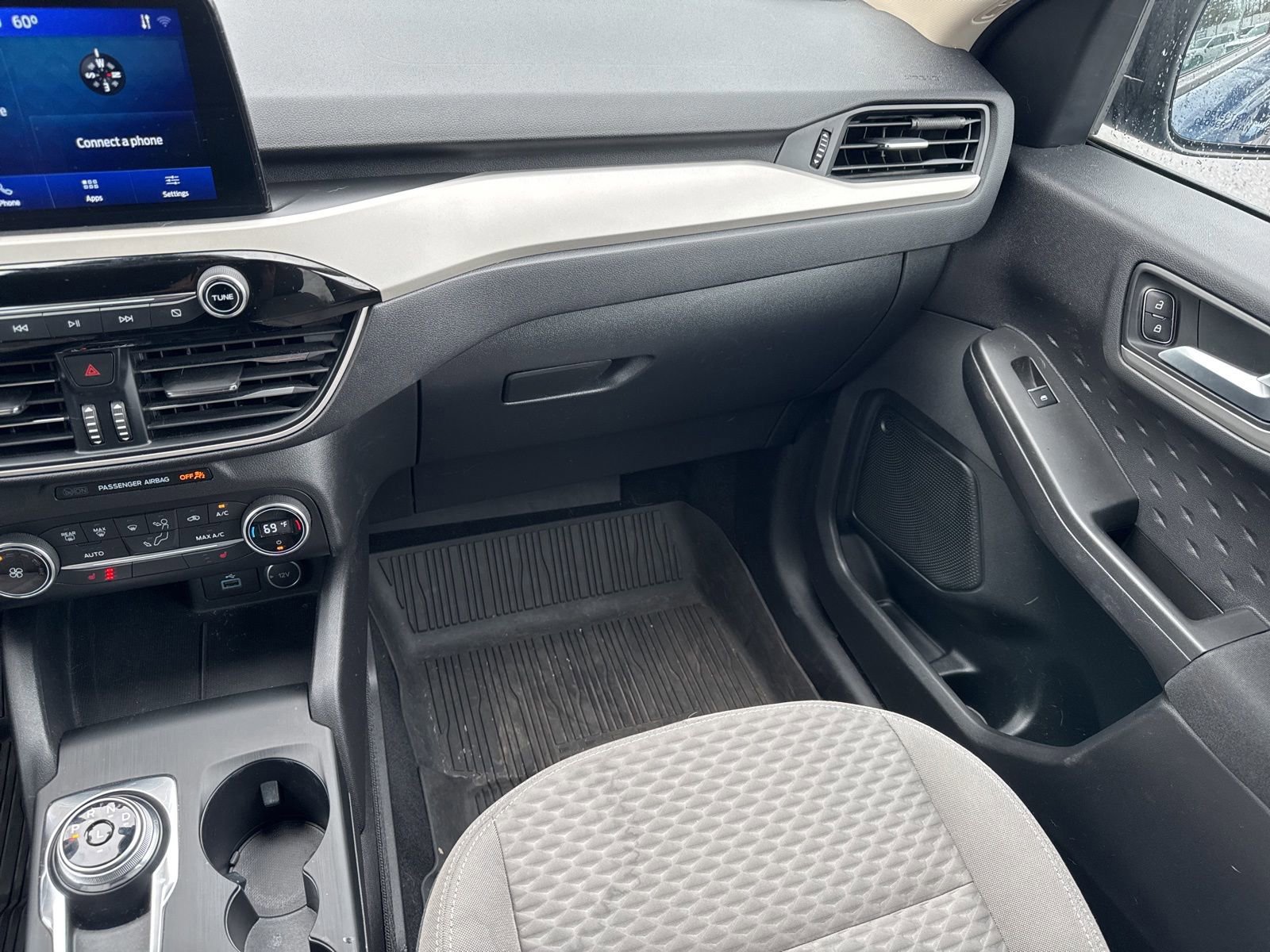 Certified 2020 Ford Escape SE Sport image 30