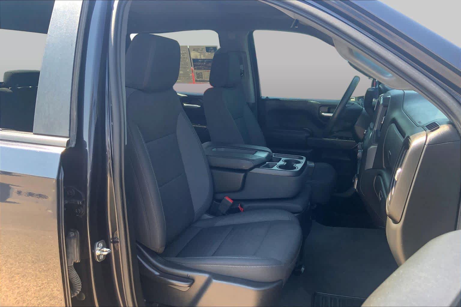 Used 2022 Chevrolet Silverado 1500 Custom AWD/4WD image 8