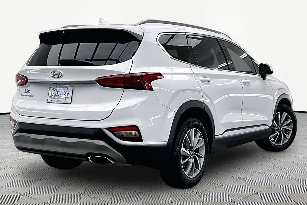 Used 2019 Hyundai Santa Fe SEL FWD image 2
