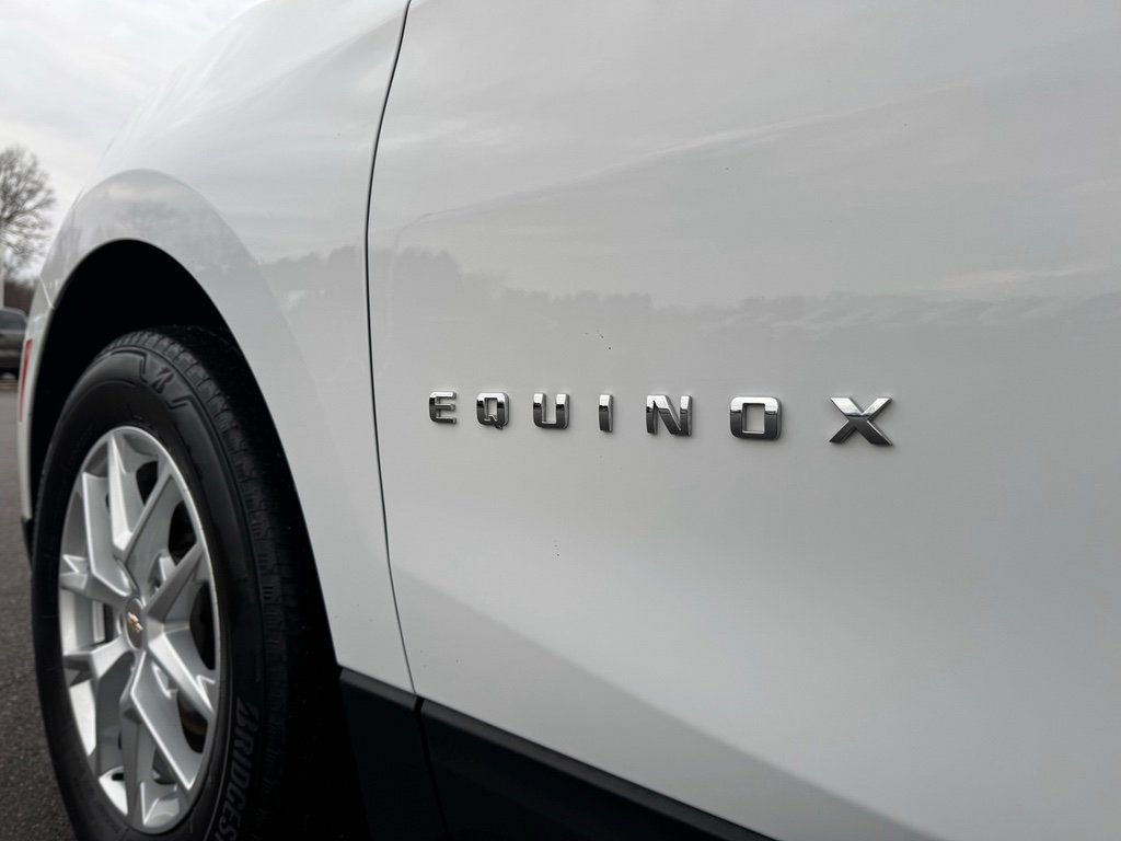 Used 2024 Chevrolet Equinox LS w/ LS Convenience Package image 10