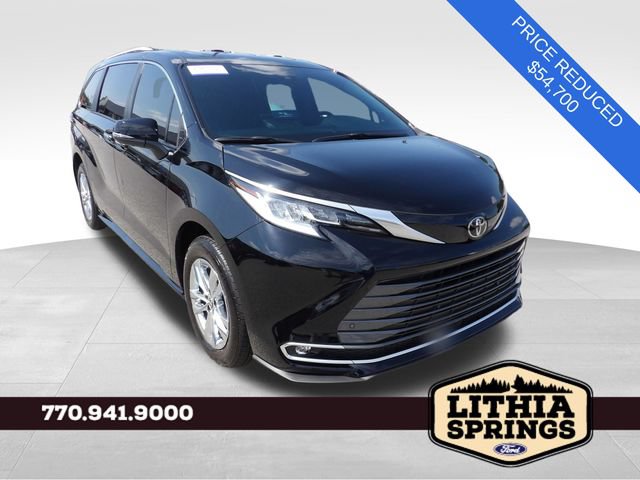 Used 2026 Toyota Sienna Limited FWD image 1