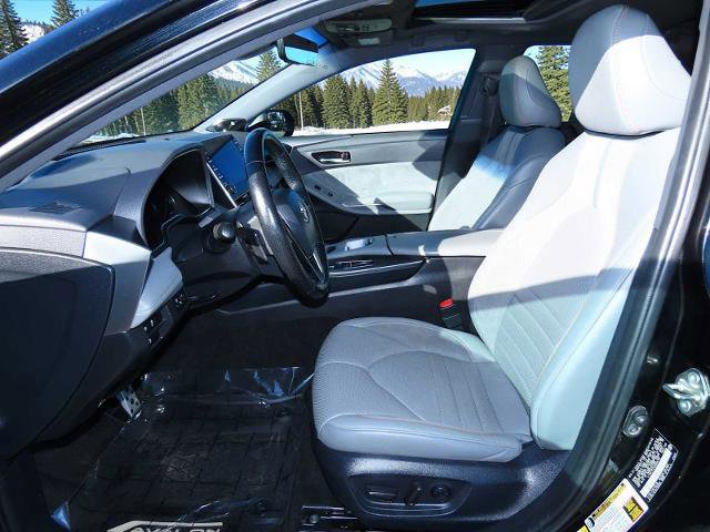 Used 2019 Toyota Avalon XSE w/ All Weather Liner Package image 14