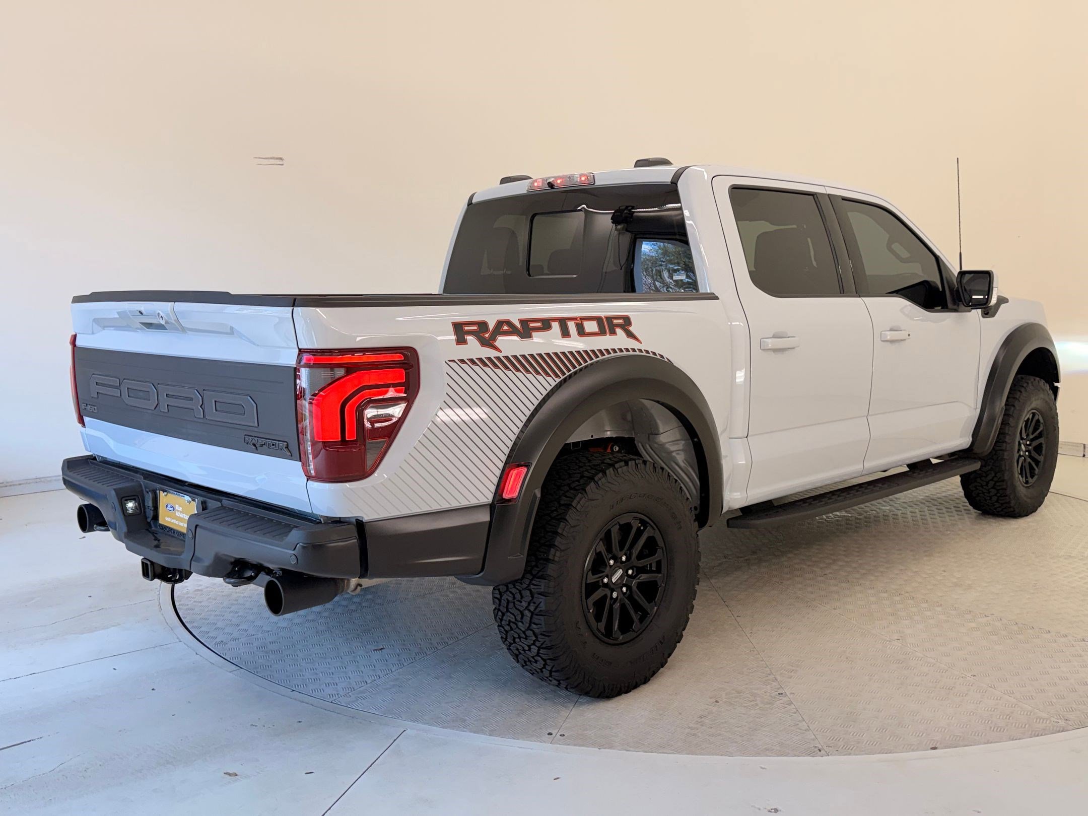 Certified 2025 Ford F150 Raptor image 9