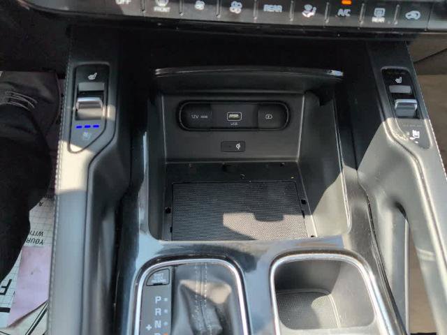Used 2022 Kia Telluride SX w/ Nightfall Edition Package AWD/4WD image 26