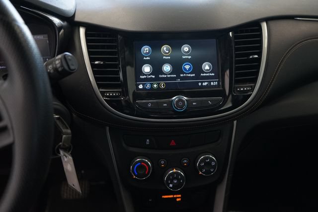 Used 2018 Chevrolet Trax LS AWD/4WD image 21