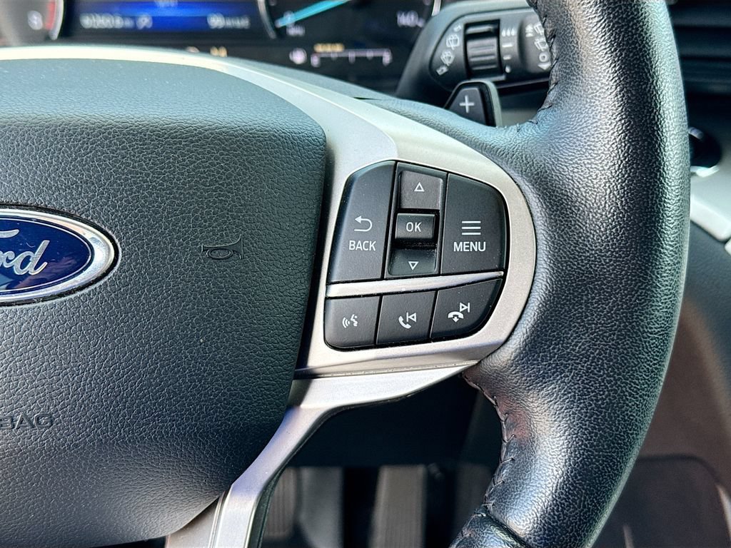 Certified 2020 Ford Explorer XLT RWD image 33