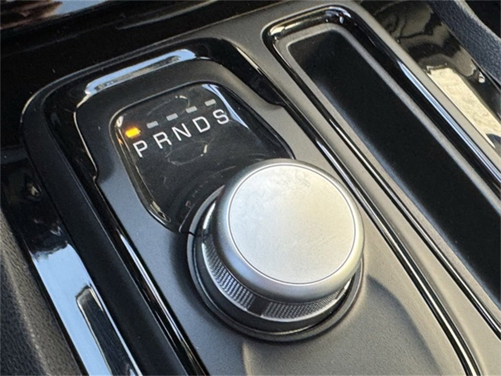 Used 2017 Chrysler 300 S w/ 300S Premium Group image 32