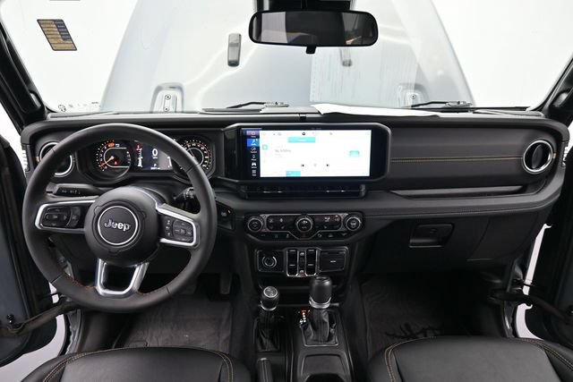 Used 2024 Jeep Wrangler Unlimited Sahara w/ Safety Group AWD/4WD image 26
