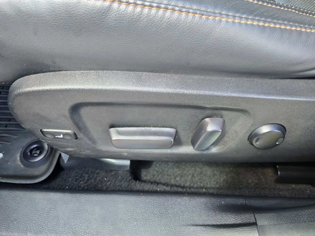 Used 2018 Toyota Highlander Limited Platinum AWD/4WD image 21