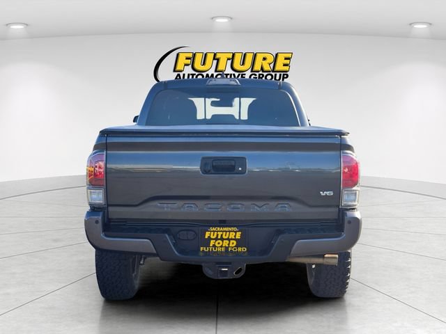 Used 2020 Toyota Tacoma TRD Off-Road w/ TRD Premium Off Road Package AWD/4WD image 5