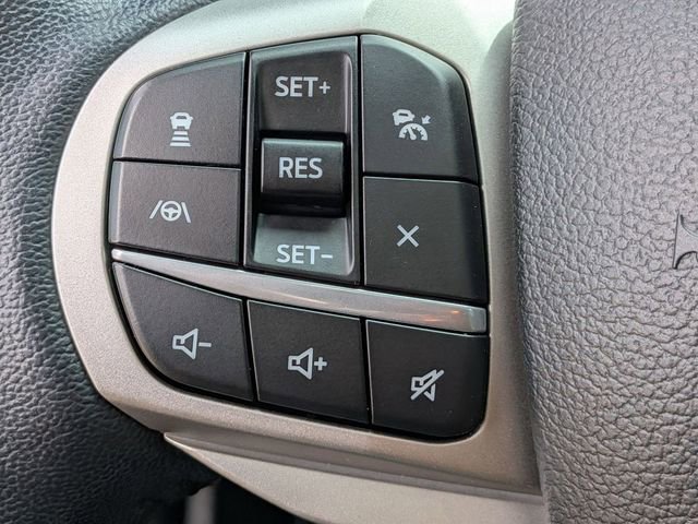 Certified 2022 Ford Explorer XLT w/ Equipment Group 202A AWD/4WD image 20