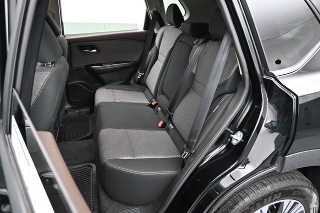Used 2023 Nissan Rogue SV AWD/4WD image 25