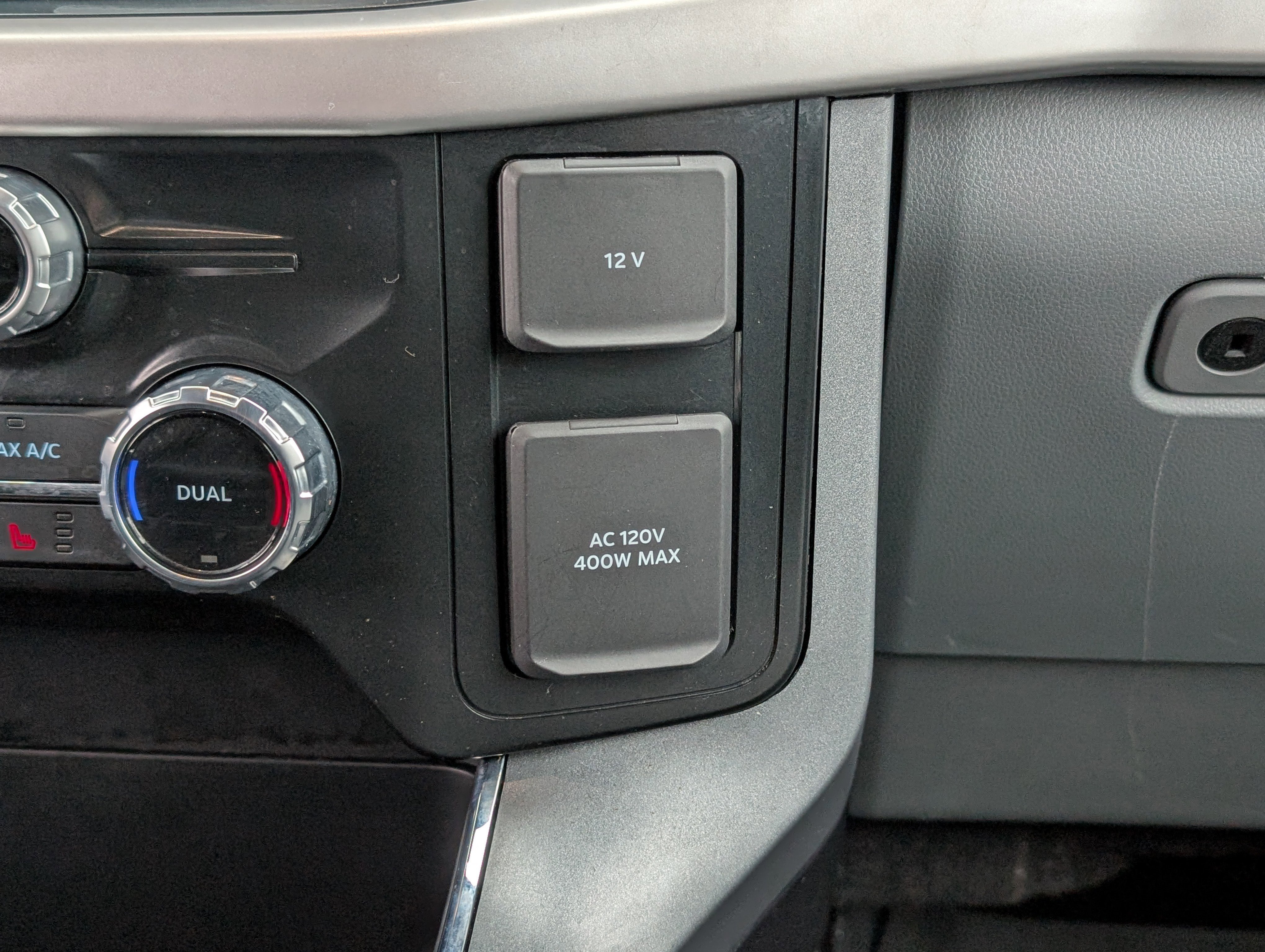 Certified 2022 Ford F150 XLT w/ Equipment Group 302A High image 25