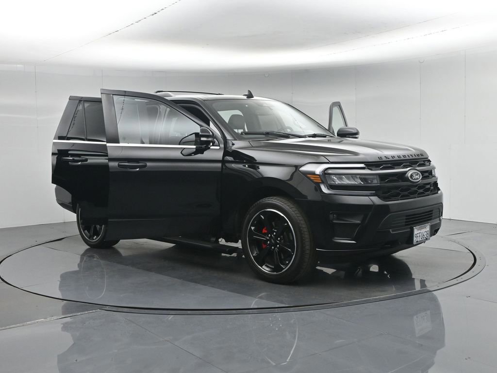 Certified 2023 Ford Expedition Limited image 54
