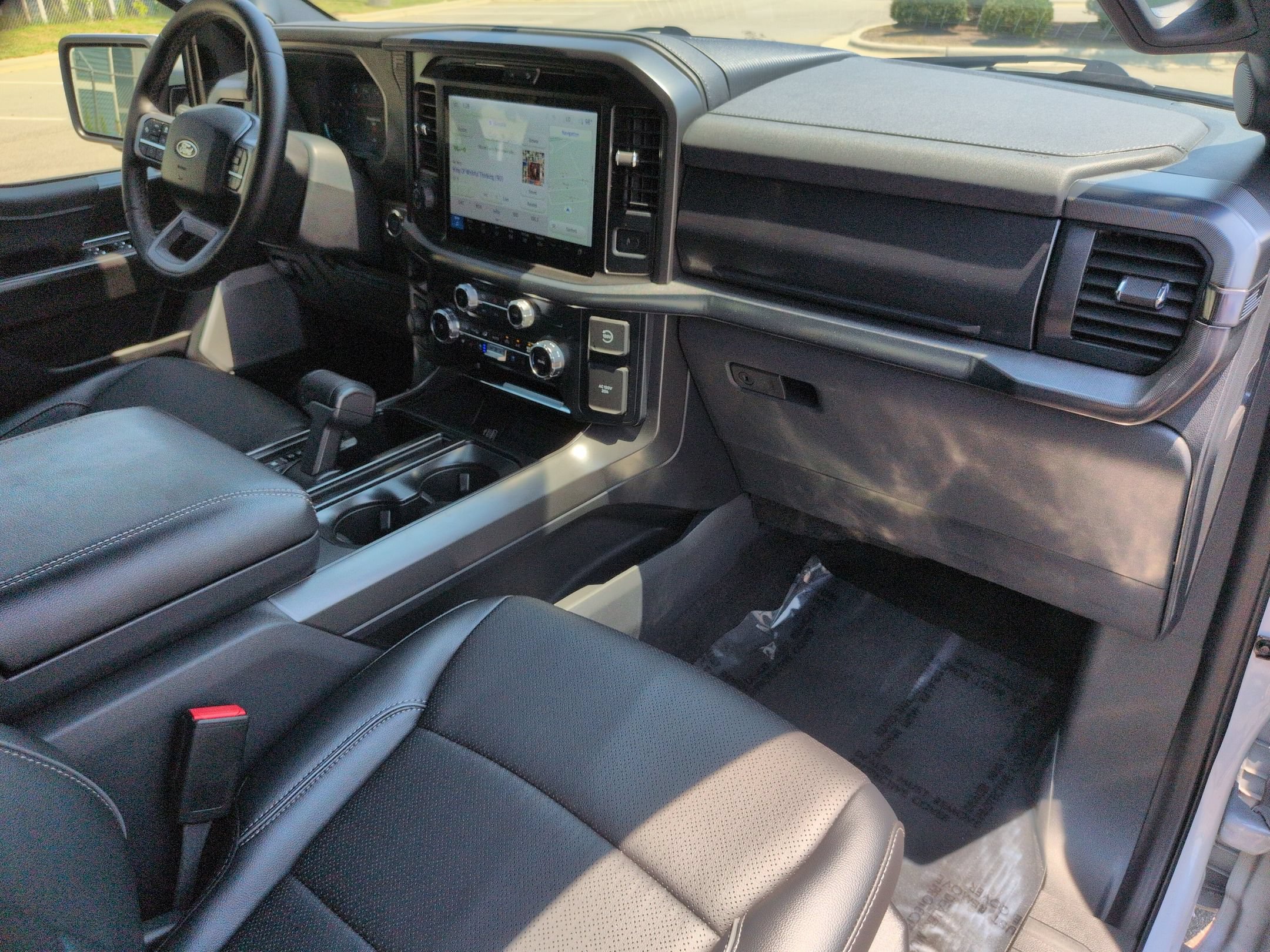 Certified 2025 Ford F150 Lariat w/ Equipment Group 502A High AWD/4WD image 37
