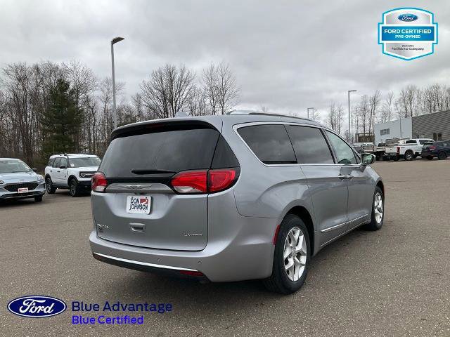 Used 2020 Chrysler Pacifica Limited image 5