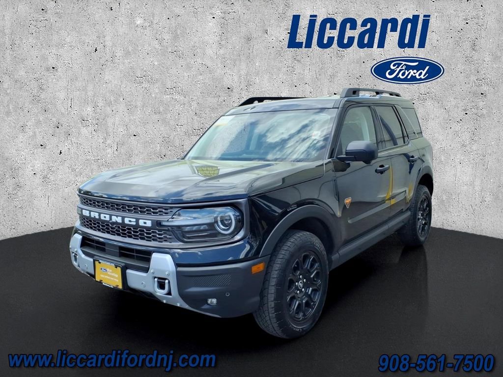 Certified 2025 Ford Bronco Sport Badlands AWD/4WD image 3