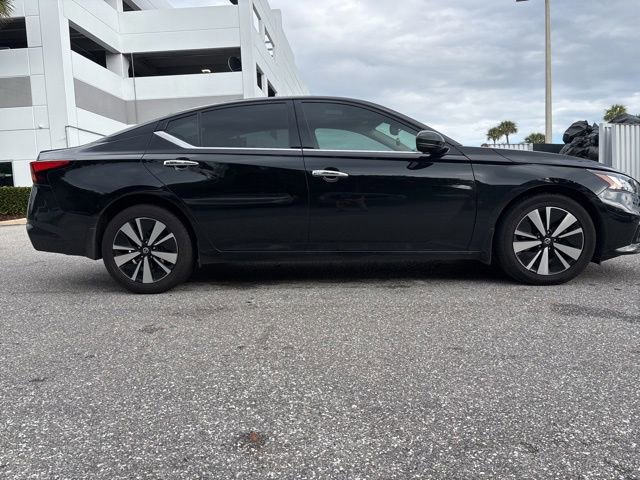 Used 2019 Nissan Altima 2.5 SV image 4