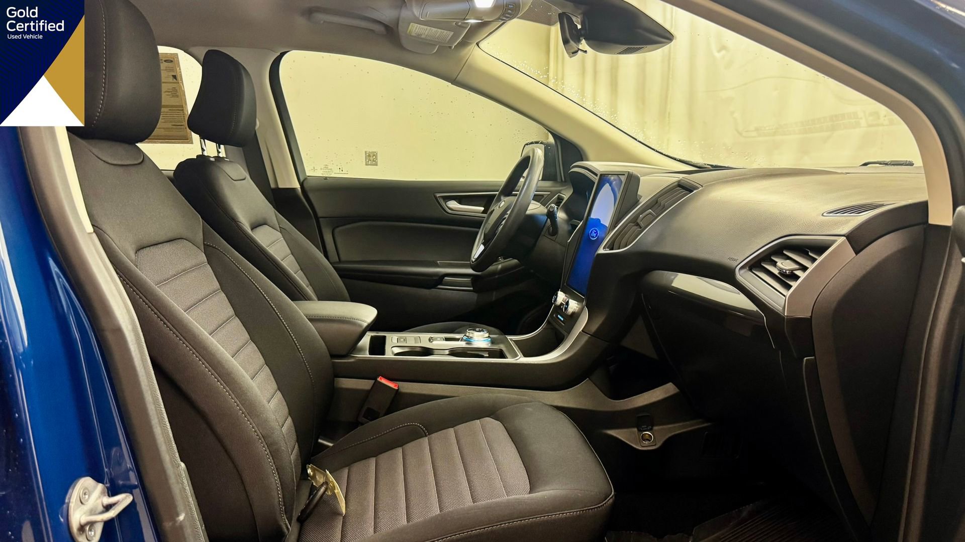 Certified 2022 Ford Edge SE image 10