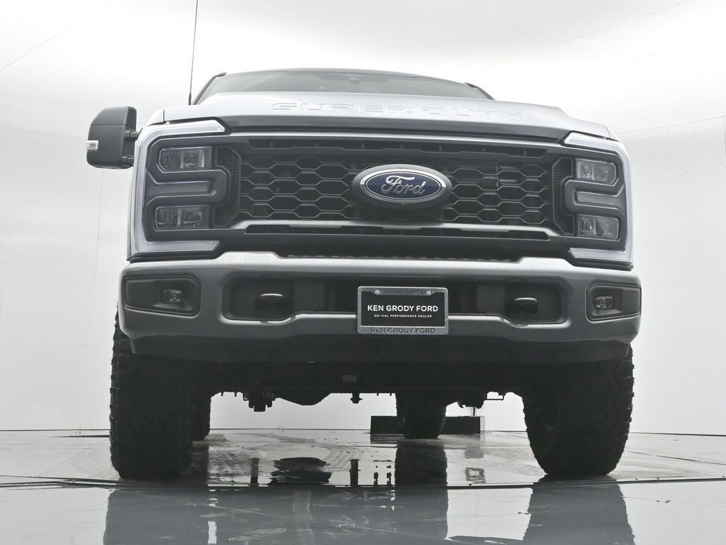 Certified 2024 Ford F250 Lariat w/ Tremor Off-Road Package image 62