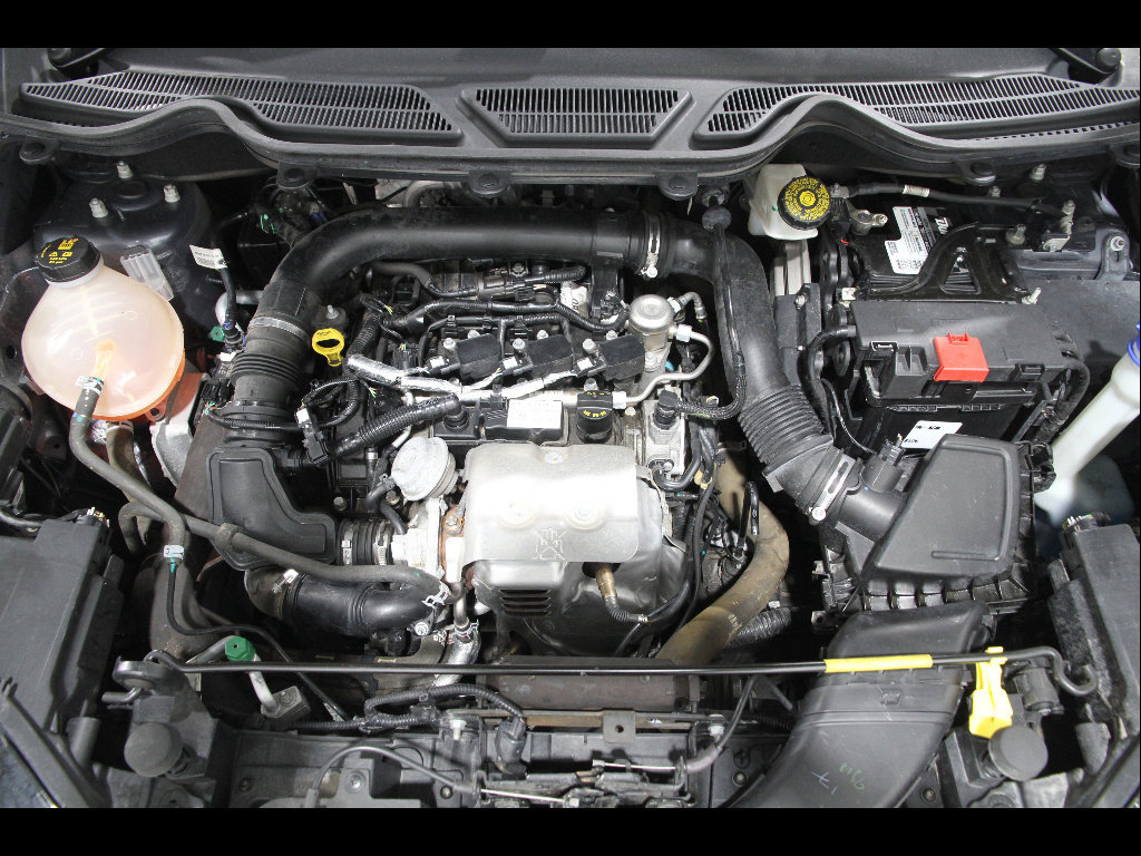 Certified 2019 Ford EcoSport SE w/ SE Convenience Package image 20