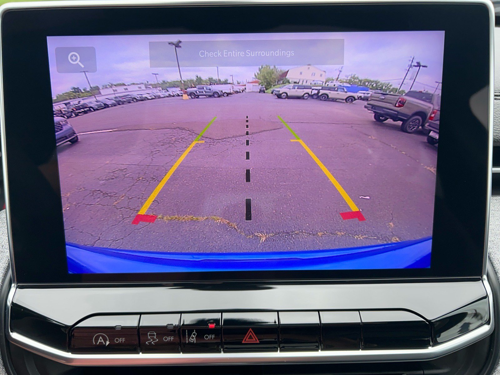 Used 2023 Jeep Compass Latitude w/ Sun and Sound Group AWD/4WD image 28