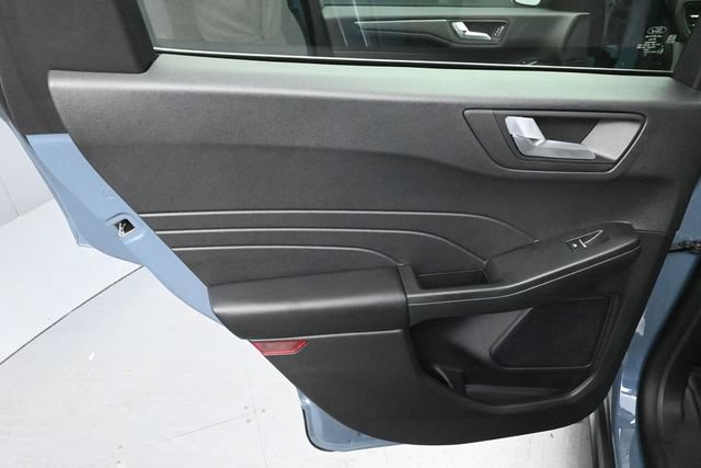 Certified 2026 Ford Escape SE FWD image 23