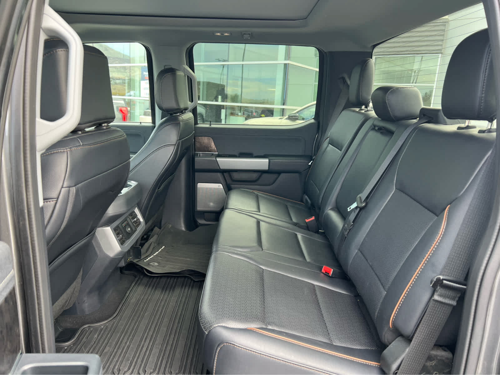 Certified 2026 Ford F350 Lariat w/ Chrome Package AWD/4WD image 25