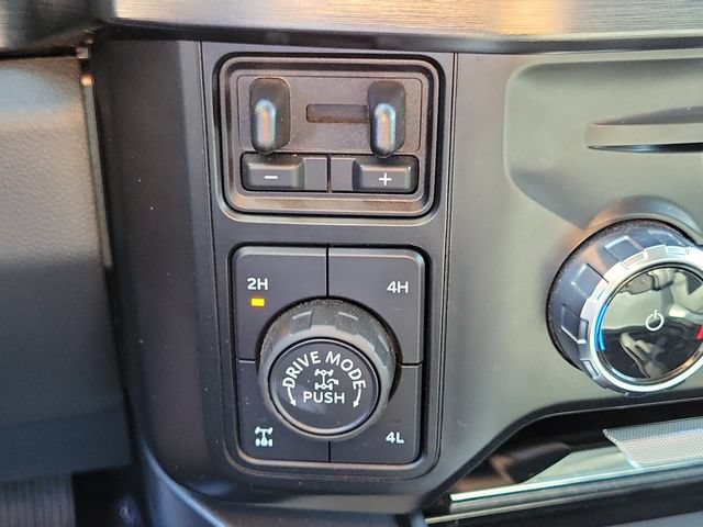 Certified 2023 Ford F250 Lariat w/ Lariat Ultimate Package AWD/4WD image 13