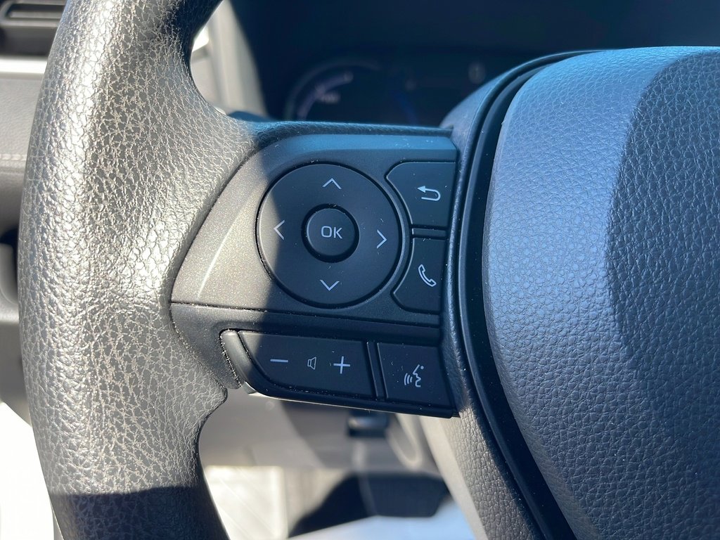 Used 2024 Toyota RAV4 XLE image 25