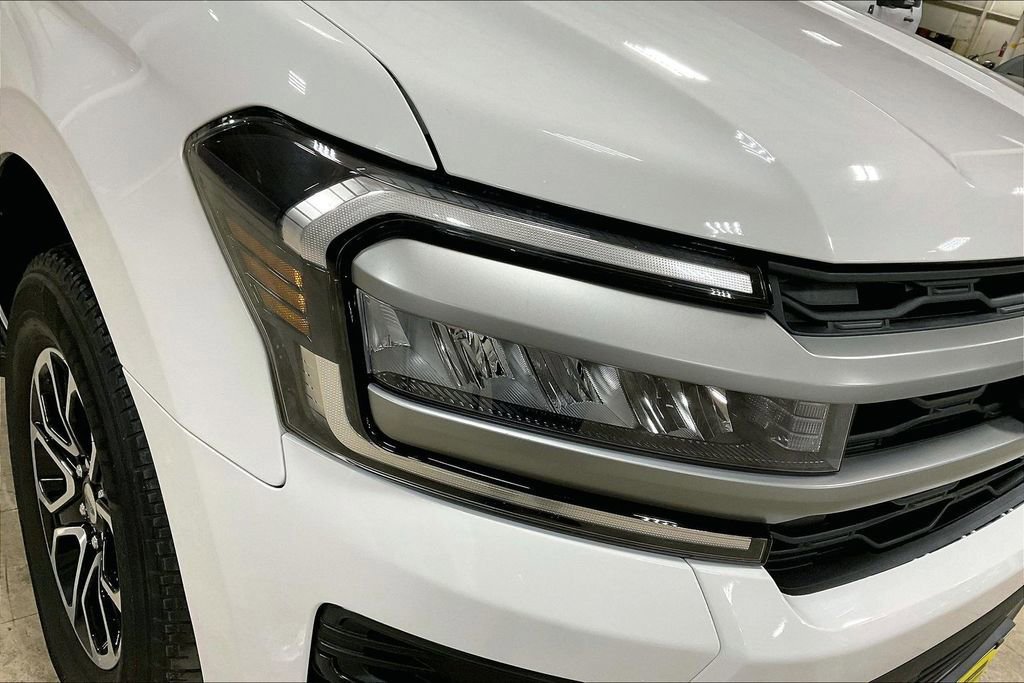 Certified 2024 Ford Expedition Max XLT image 27