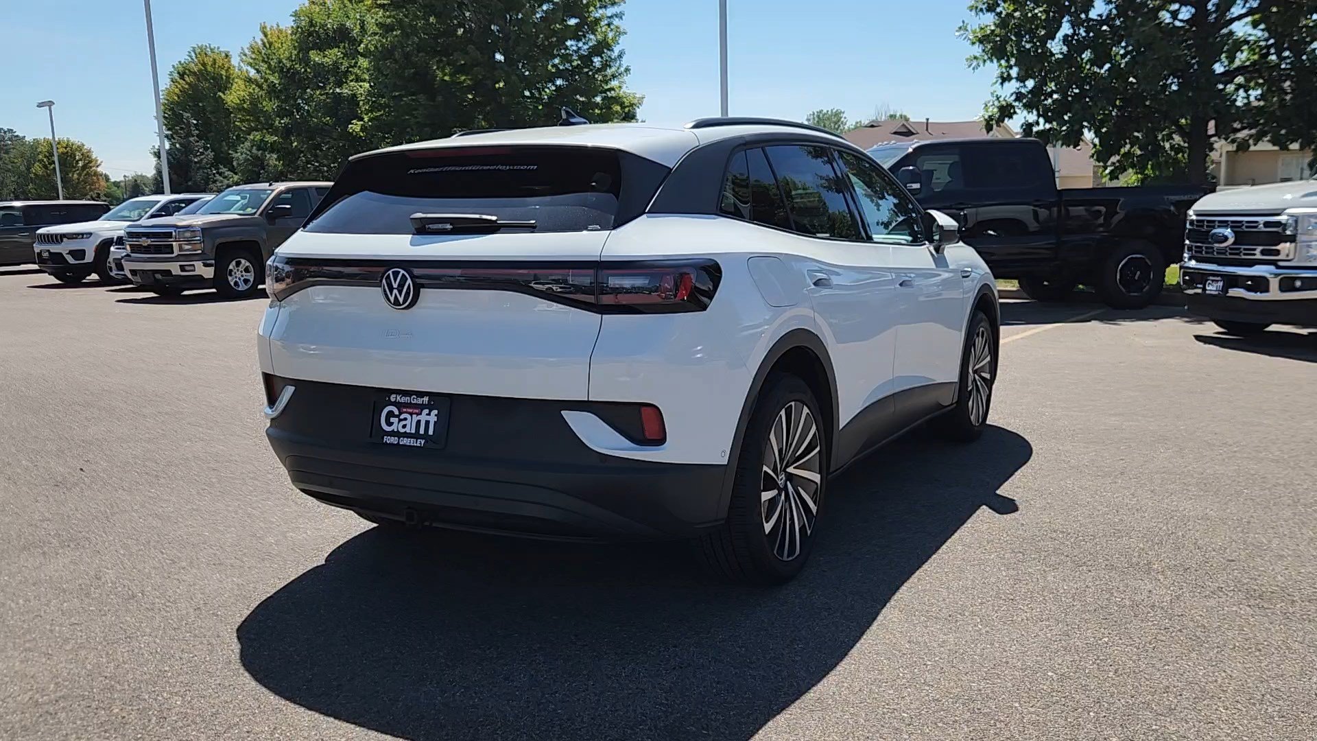 Used 2024 Volkswagen ID.4 Pro AWD/4WD image 15