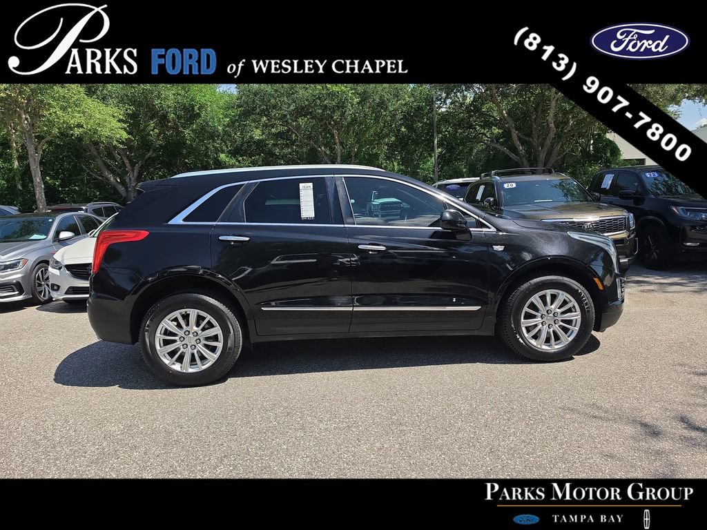 Used 2017 Cadillac XT5 FWD w/ LPO, Wheel Lock Package image 3