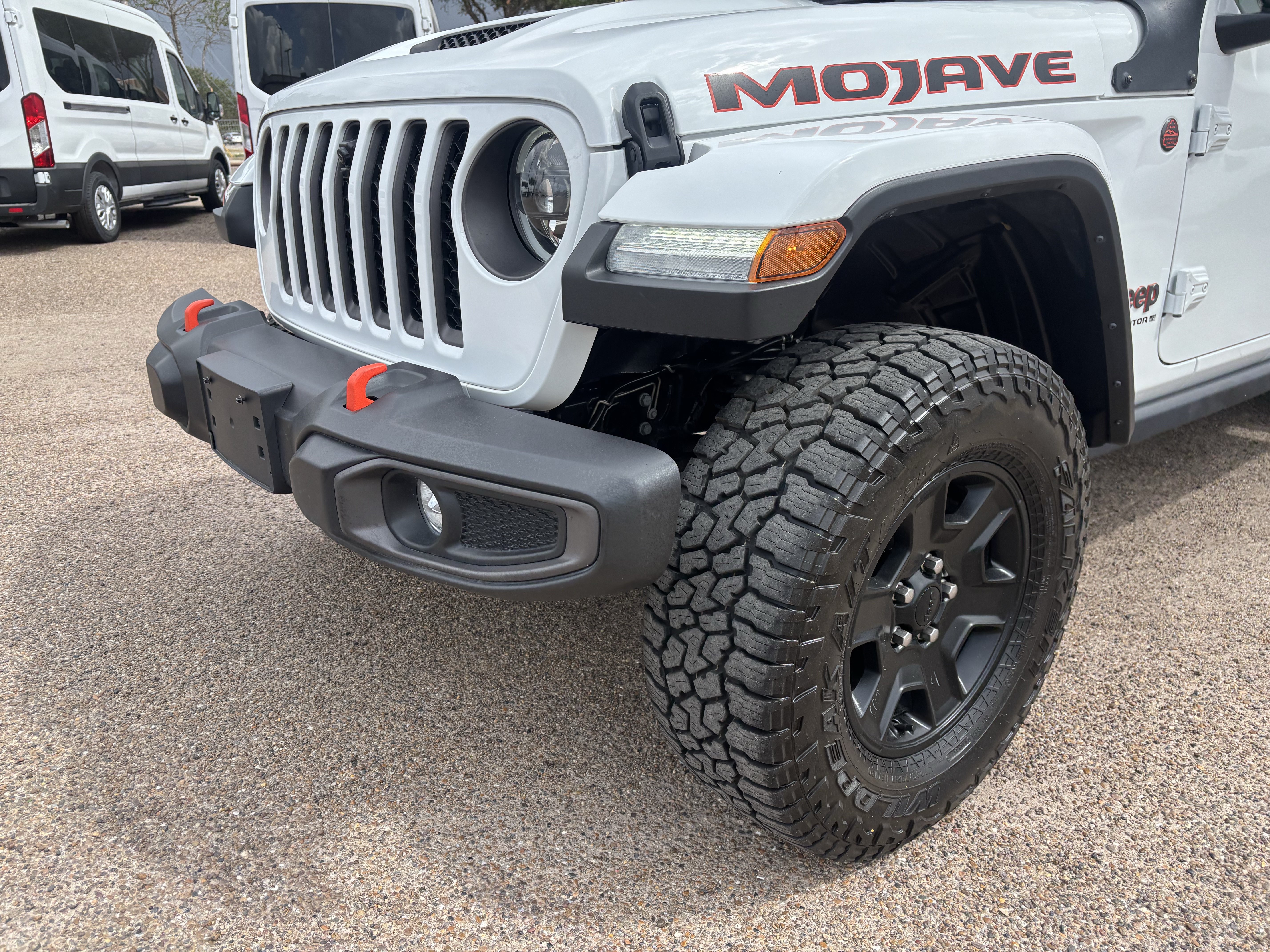 Used 2023 Jeep Gladiator Mojave w/ LED Lighting Group AWD/4WD image 7