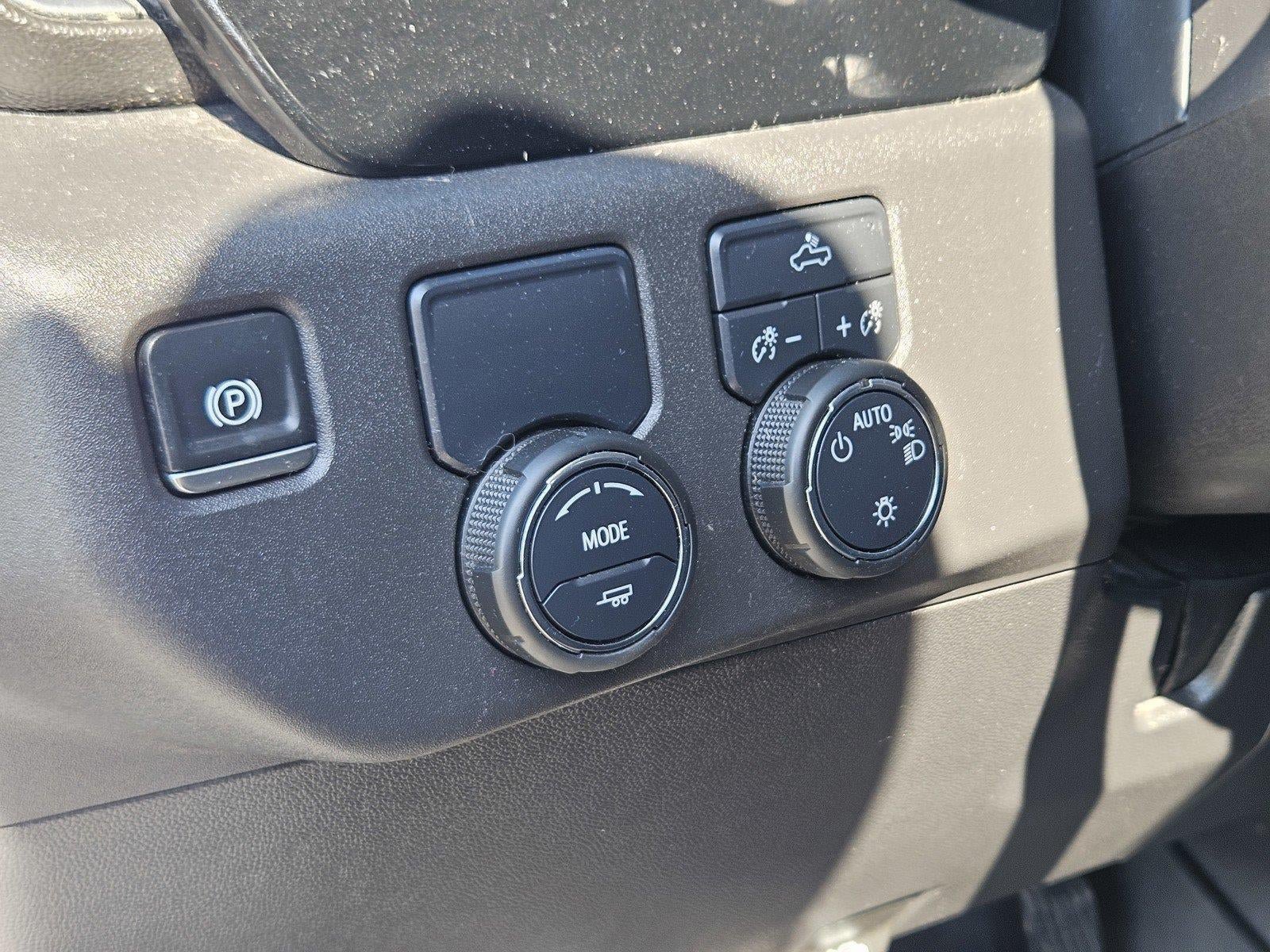 Used 2024 Chevrolet Silverado 1500 LT RWD image 9