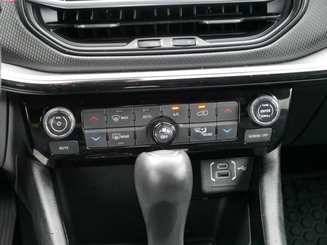 Used 2024 Jeep Compass Trailhawk AWD/4WD image 15