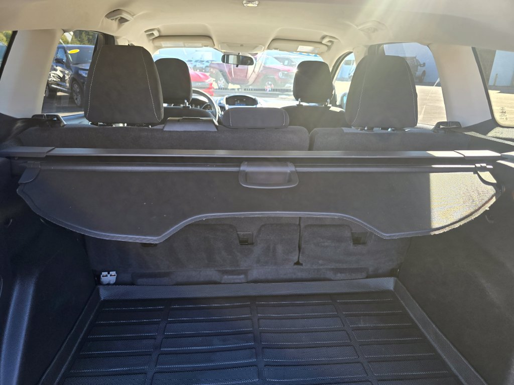 Certified 2018 Ford Escape SE AWD/4WD image 16
